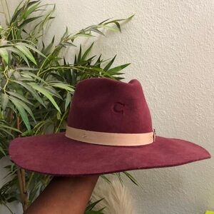 Charlie 1 Horse Highway Western Cowboy/girl Fedora Hat Burgundy Red Wool Felt-S